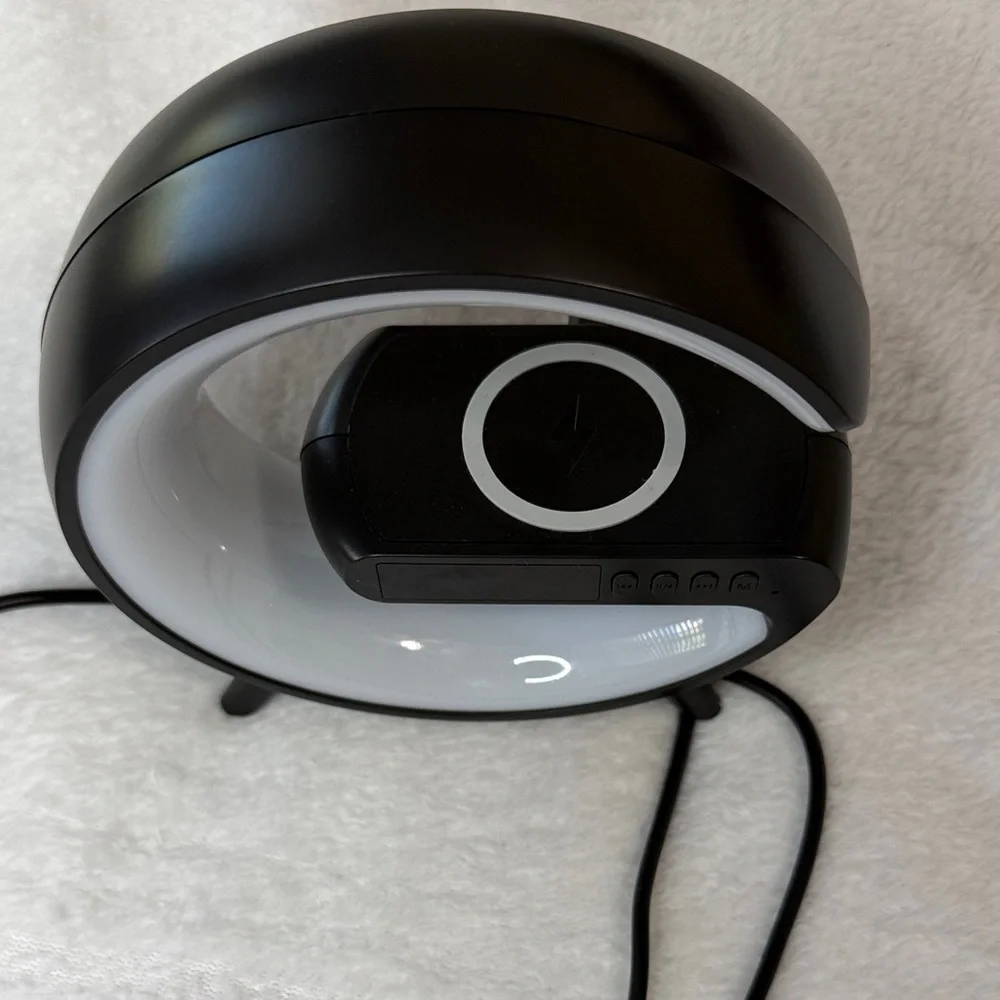 ⏰LED Table lamp Clock /Speaker Phone Charger - Picture 6 of 7